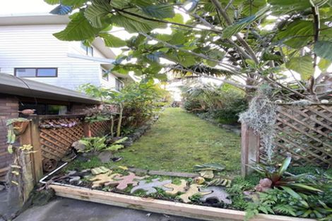 Photo of property in 34 St Annes Crescent, Wattle Downs, Auckland, 2103