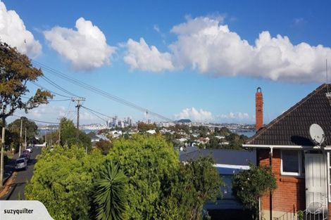Photo of property in 1/62 Church Street, Northcote Point, Auckland, 0627