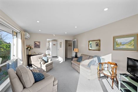 Photo of property in 2/15 Withells Road, Avonhead, Christchurch, 8042