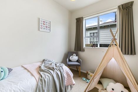 Photo of property in 11 Baldwin Street, Moera, Lower Hutt, 5010