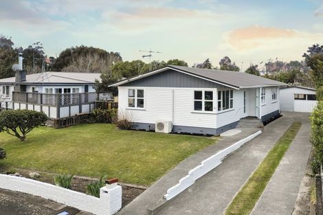 Photo of property in 24 Frederick Drive, Dinsdale, Hamilton, 3204