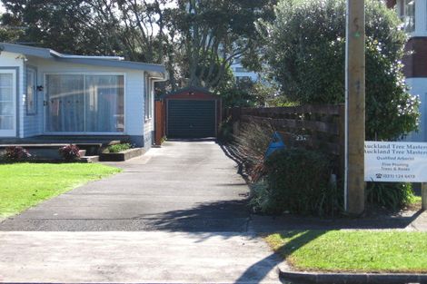 Photo of property in 23 Pine Road, Orewa, 0931