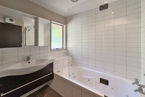 Photo of property in 18 Flinders Road, Heathcote Valley, Christchurch, 8022
