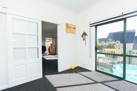 Photo of property in 35 Livingstone Avenue, Nawton, Hamilton, 3200