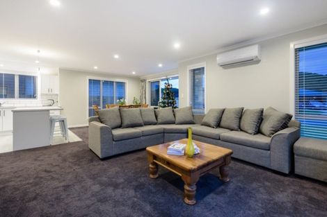 Photo of property in 52 Awataha Crescent, Pyes Pa, Tauranga, 3110