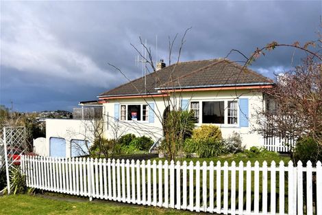 Photo of property in 15 Ridout Street, Maeroa, Hamilton, 3200