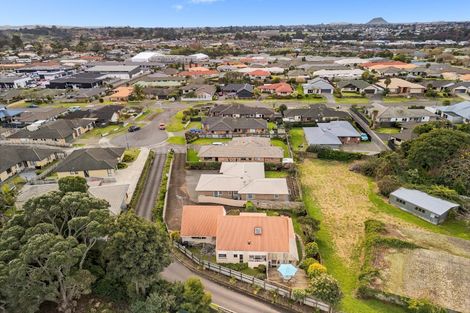 Photo of property in 7b Hampstead Court, Pyes Pa, Tauranga, 3112