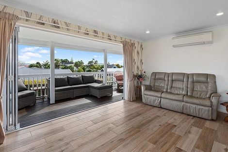 Photo of property in 344b One Tree Point Road, One Tree Point, 0118