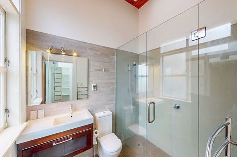 Photo of property in 53 Bidwill Street, Mount Cook, Wellington, 6021