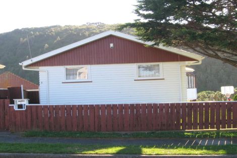 Photo of property in 3 Tau Grove, Takapuwahia, Porirua, 5022