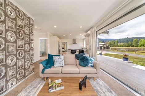 Photo of property in 183 Mangaroa Valley Road, Mangaroa, Upper Hutt, 5371