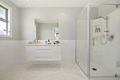 Photo of property in 25 Parsonage Road, Woodend, 7610