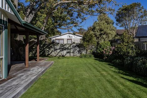 Photo of property in 87 Windermere Road, Papanui, Christchurch, 8053