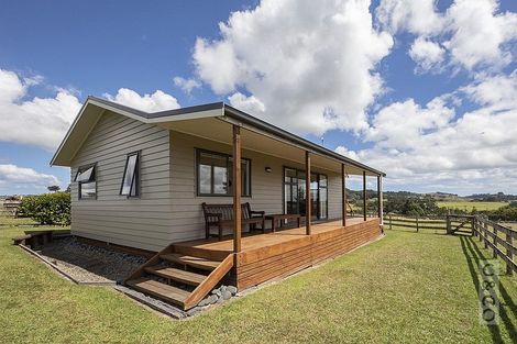 Photo of property in 118 Cottle Road, Taupaki, Henderson, 0782