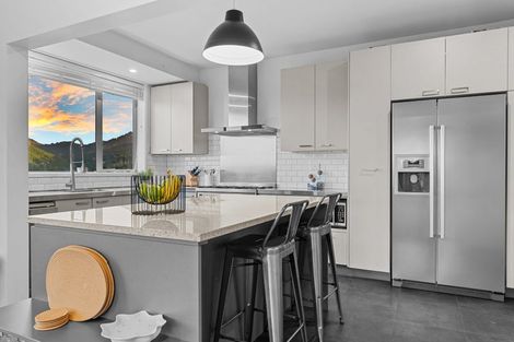 Photo of property in 333 Worsleys Road, Cracroft, Christchurch, 8022