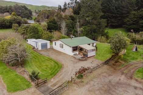 Photo of property in 504 Totara Road, Kumeroa, Woodville, 4997