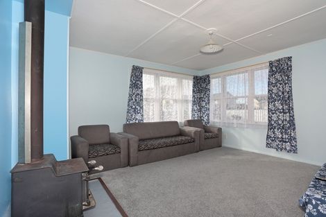 Photo of property in 27 Gordon Crescent, Marton, 4710