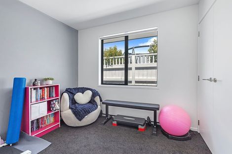 Photo of property in 27 Smith Street, Lepperton, New Plymouth, 4373