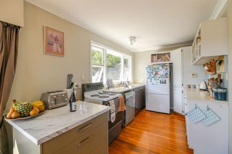 Photo of property in 23 Wairere Road, Bastia Hill, Whanganui, 4500