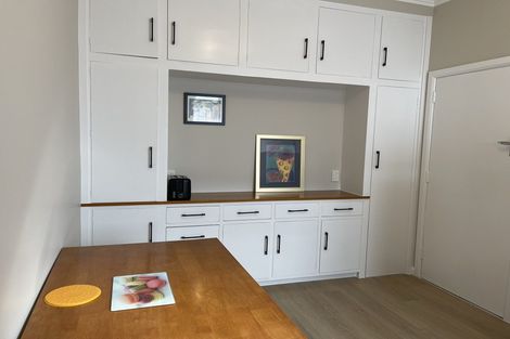 Photo of property in 1-3 Terrace Street, Roslyn, Palmerston North, 4414