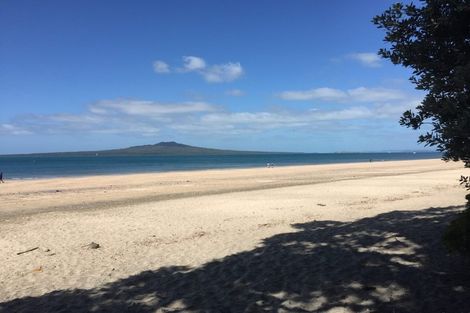 Photo of property in 10/10 Blomfield Spa, Takapuna, Auckland, 0622