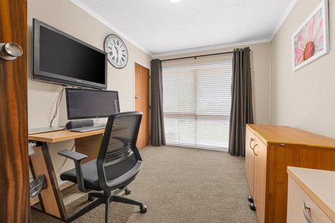 Photo of property in 46 Chedworth Avenue, Chedworth, Hamilton, 3210