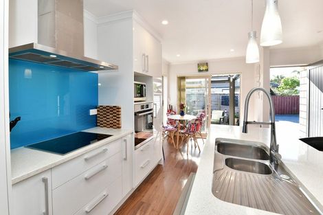 Photo of property in 43a Doment Crescent, Orewa, 0931