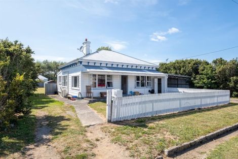 Photo of property in 6 Julian Street, Eltham, 4322