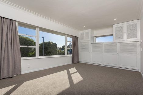 Photo of property in 2 Saratoga Avenue, Herne Bay, Auckland, 1011
