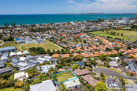 Photo of property in 63a West Hoe Heights, Orewa, 0931