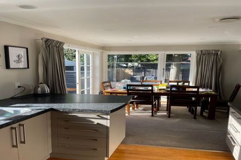 Photo of property in 4 Dorset Crescent, Hokowhitu, Palmerston North, 4410