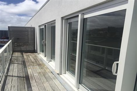 Photo of property in The Peak Apartments, 1001/170 Taranaki Street, Te Aro, Wellington, 6011