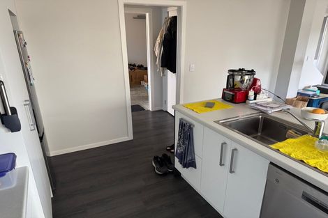 Photo of property in 91c Whites Line East, Waiwhetu, Lower Hutt, 5010