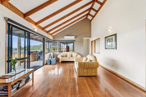 Photo of property in 30 Galliard Way, Kauri, 0185