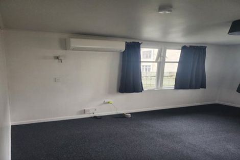 Photo of property in 1 Baring Street, Oriental Bay, Wellington, 6011