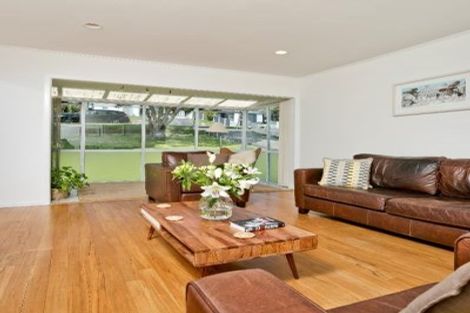 Photo of property in 96 Archers Road, Glenfield, Auckland, 0629