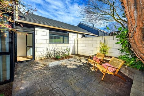 Photo of property in 3 Harlech Mews, Avonhead, Christchurch, 8042