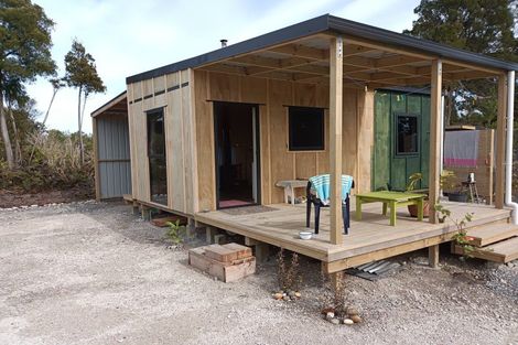 Photo of property in 902 Cape Foulwind Road, Cape Foulwind, 7892