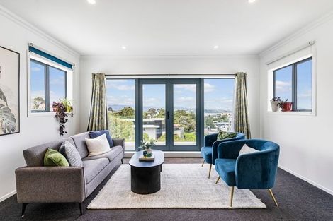 Photo of property in 32 Mandalay Terrace, Khandallah, Wellington, 6035