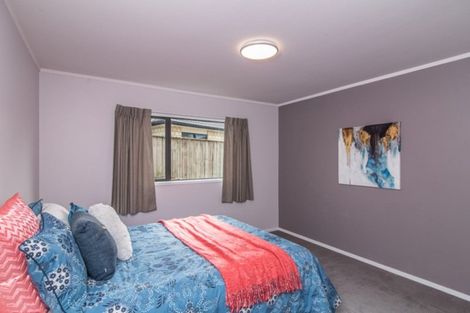 Photo of property in 79 The Drive, Paraparaumu Beach, Paraparaumu, 5032