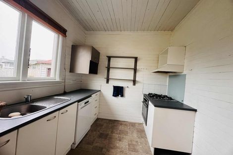 Photo of property in 37 Bryant Street, Takaro, Palmerston North, 4412