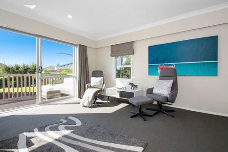 Photo of property in 34 Trentham Road, Papakura, 2110