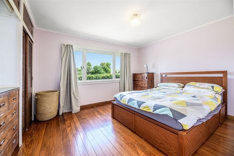 Photo of property in 62 Seymour Road, Sunnyvale, Auckland, 0612