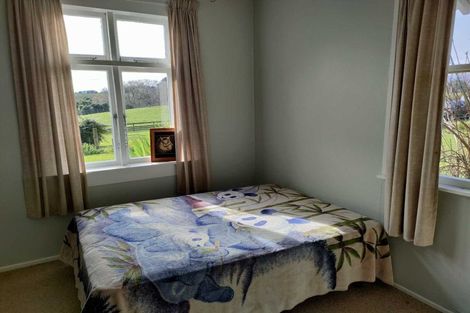 Photo of property in 143 Muhunoa Road East, Ohau, Levin, 5570