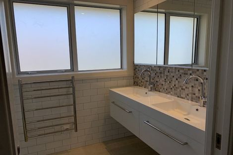 Photo of property in 153 Withells Road, Avonhead, Christchurch, 8042