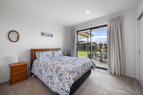 Photo of property in 5 Parkview Street, Wanaka, 9382