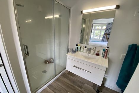 Photo of property in 8 Renwick Place, Nelson South, Nelson, 7010