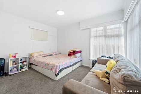 Photo of property in 53 Northcote Road, Northcote, Christchurch, 8052