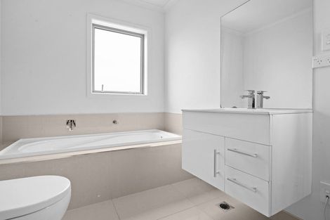 Photo of property in 4/9 Vialou Street, Hamilton Central, Hamilton, 3204