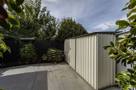 Photo of property in 9 Sheraton Place, Redwood, Christchurch, 8051